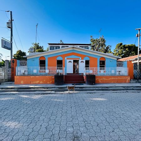 Arawak Hotel Leogane Esterno foto
